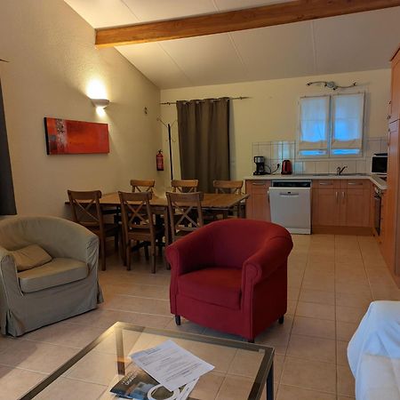Etang Vallier Resort Brossac Eksteriør bilde