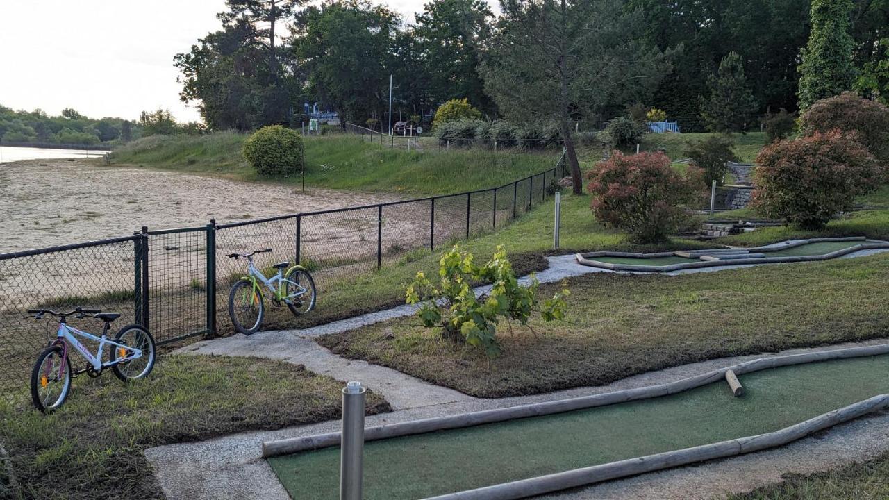 Etang Vallier Resort Brossac Eksteriør bilde