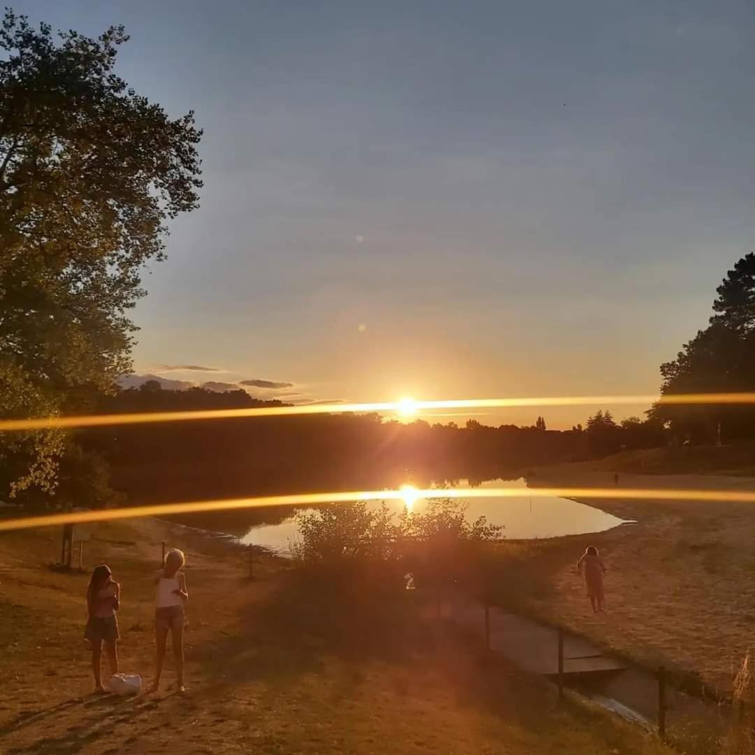 Etang Vallier Resort Brossac Eksteriør bilde